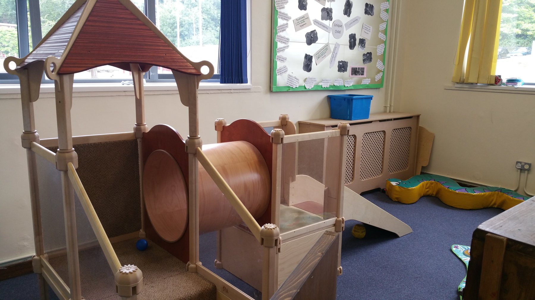 Toddler room climbing frame and tunnel
